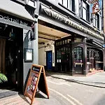 F1 Greek Street By City Living London